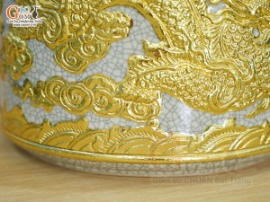Bát hương men rạn đắp nổi Rồng dát vàng 24k, đường kính 22cm