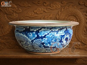 Bát hương quả lựu men lam cổ vẽ Long ẩn nền băng, đường kính 22cm