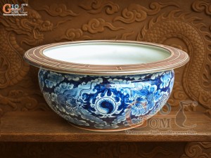 Bát hương quả lựu men lam cổ vẽ Long ẩn nền băng, đường kính 16cm