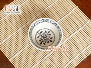 Bát mắm men đen vẽ hoa Móc