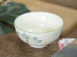 Bát mắm men kem vẽ hoa Sen xanh