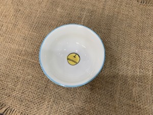 Bát mắm men trắng vẽ Doremon