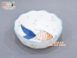 Bát miệng lượn men trắng vẽ tiểu Ngư, đường kính 13cm