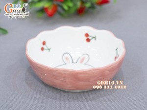 Bát miệng lượn men trắng vẽ thỏ chỉ hồng, đường kính 13cm
