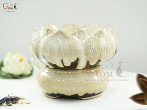 Bát minh đường tụ thủy hoa Sen men kem, đường kính 18cm(Cả đế)