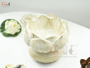 Bát minh đường tụ thủy hoa Sen men kem, đường kính 18cm(Cả đế)