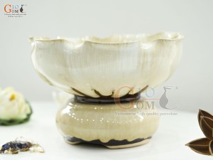 Bát minh đường tụ thủy miệng lượn men kem, đường kính 24cm (Cả đế)