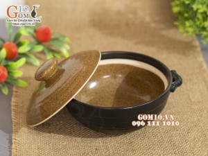 Bát nắp gốm vàng có tai, đường kính 13cm