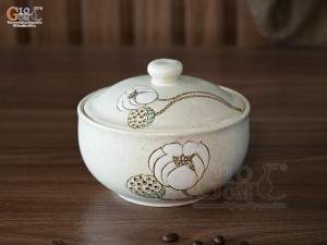 Bát nắp men kem tấm vẽ Bạch Liên, đường kính 14cm