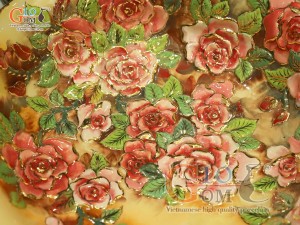 Bát thả hoa men loang vàng đắp nổi hoa Hồng vẽ vàng 24k, đường kính 28cm