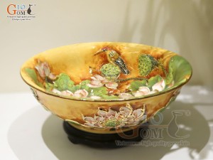 Bát thả hoa men loang vàng đắp nổi hoa Sen vẽ vàng 24k, đường kính 28cm