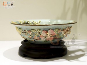 Bát thả hoa men loang xanh đắp nổi Tài Lộc vẽ vàng 24k, đường kính 28cm