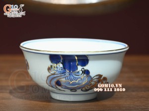 Bát thờ men lam cổ Sen Cát Tường, vẽ vàng 24k, đường kính 11,5cm