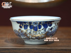 Bát thờ men lam cổ Sen Cát Tường, vẽ vàng 24k, đường kính 11,5cm