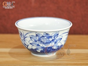 Bát thờ men lam cổ vẽ Sen Tài Lộc