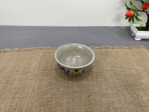 Bát thờ men rạn cổ đắp nổi đào đường kính 10cm