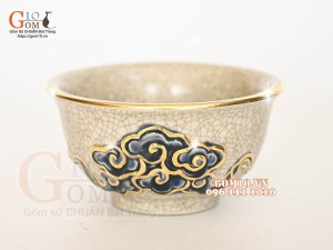 Bát thờ men rạn đắp nổi cuốn thư vẽ vàng 24k