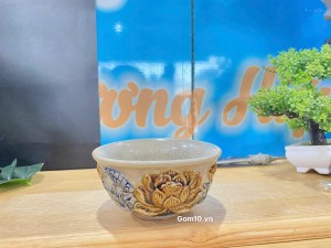 Bát thờ men rạn đắp nổi hoa Sen