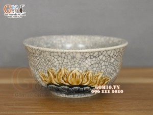 Bát thờ men rạn đắp nổi Sen Tài Lộc, đường kính 10.5cm