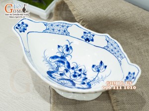 Bát thuyền sâu men cổ vẽ hoa Sen xanh, 31x18cm