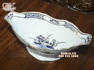 Bát thuyền sâu men lam cổ Sen Cát Tường, vẽ vàng 24k, 41x16cm
