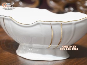 Bát thuyền sâu men trắng kẻ chỉ vàng kim 30x17cm