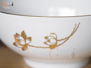 Bát tô cao men trắng hoa Sen kẻ viền vàng 24k, đường kính 16cm