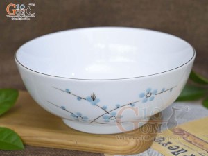 Bát tô cao men trắng vẽ hoa Đào xanh, đường kính 16cm