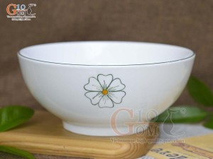 Bát tô cao men trắng vẽ ngàn hoa, đường kính 18cm