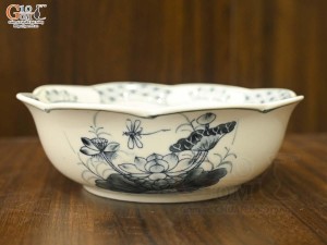 Bát tô hoa men chàm vẽ hoa Sen đen, đường kính 20cm