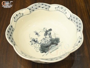 Bát tô hoa men chàm vẽ hoa Sen đen, đường kính 20cm