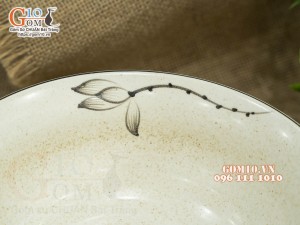 Bát tô loe men kem tấm vẽ hoa Sen, 19cm