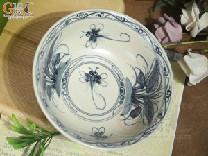 Bát tô loe men rạn cổ họa tiết chuồn khoai, đường kính 16cm