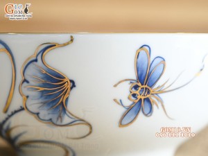 Bát tô men trắng hoa Sen tràm cổ vẽ vàng 24k, đường kính 16cm