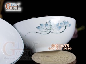 Bát tô men trắng vẽ Sen xanh, in logo thương hiệu