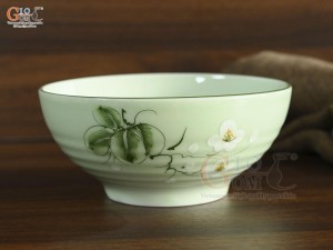Bát tô nông dáng khum men ngọc vẽ hoa Bưởi trắng, đường kính 16cm