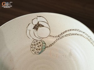 Bát tô nông vân vuốt men kem tấm vẽ Bạch Liên, đường kính 20cm