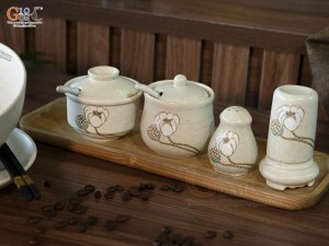 Bát tô phở men kem tấm vẽ Bạch Liên kèm set gia vị nhà hàng, đường kính 18cm
