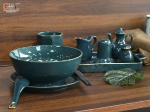 Bát tô phở men xanh kẻ chỉ vàng kèm set gia vị nhà hàng, đường kính 18cm