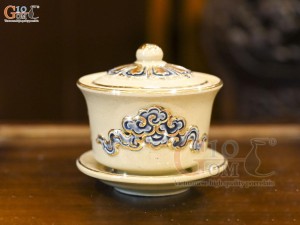 Bát trà sâm men hoàng tộc đắp nổi cuốn thư vẽ vàng 24k, đường kính 8,5cm