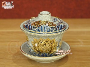 Bát trà sâm men rạn đắp nổi Sen Cát Tường vẽ vàng 24k, đường kính 10cm