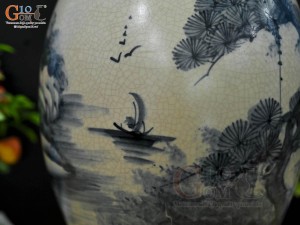 Bình dáng xe điếu men rạn cổ vẽ cảnh sơn thuỷ, cao 41cm