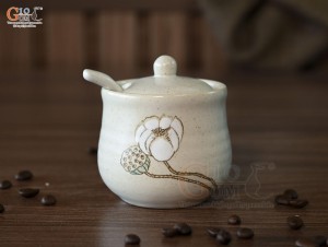 Bình đựng gia vị men kem tấm vẽ Bạch Liên