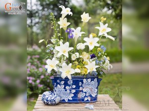 Bình hoa dáng ang men lam vẽ hoa băng, 35x15cm