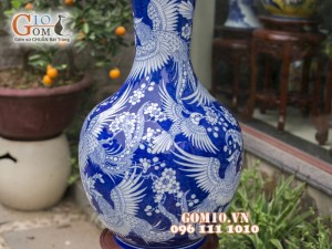 Bình hoa dáng tỏi vẽ tay cảnh Công Đào cao 70cm