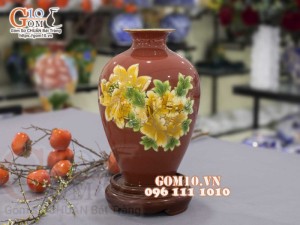 Bình hoa dáng vò men màu vẽ vàng 24k, cảnh Thuận Buồm Xuôi Gió, cao 33cm