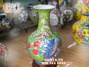 Bình hoa nền xanh dáng tỏi đắp nổi công đào 60cm