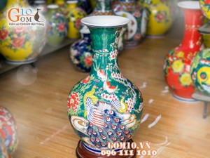 Bình hoa nền xanh dáng tỏi vẽ công đào 55cm