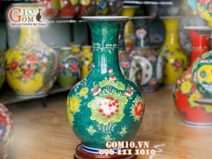 Bình hoa nền xanh dáng tỏi vẽ công đào 55cm