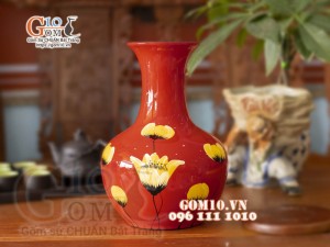 Bình hoa sơn mài dáng tỏi đỏ vẽ hoa tuylip cao 28cm